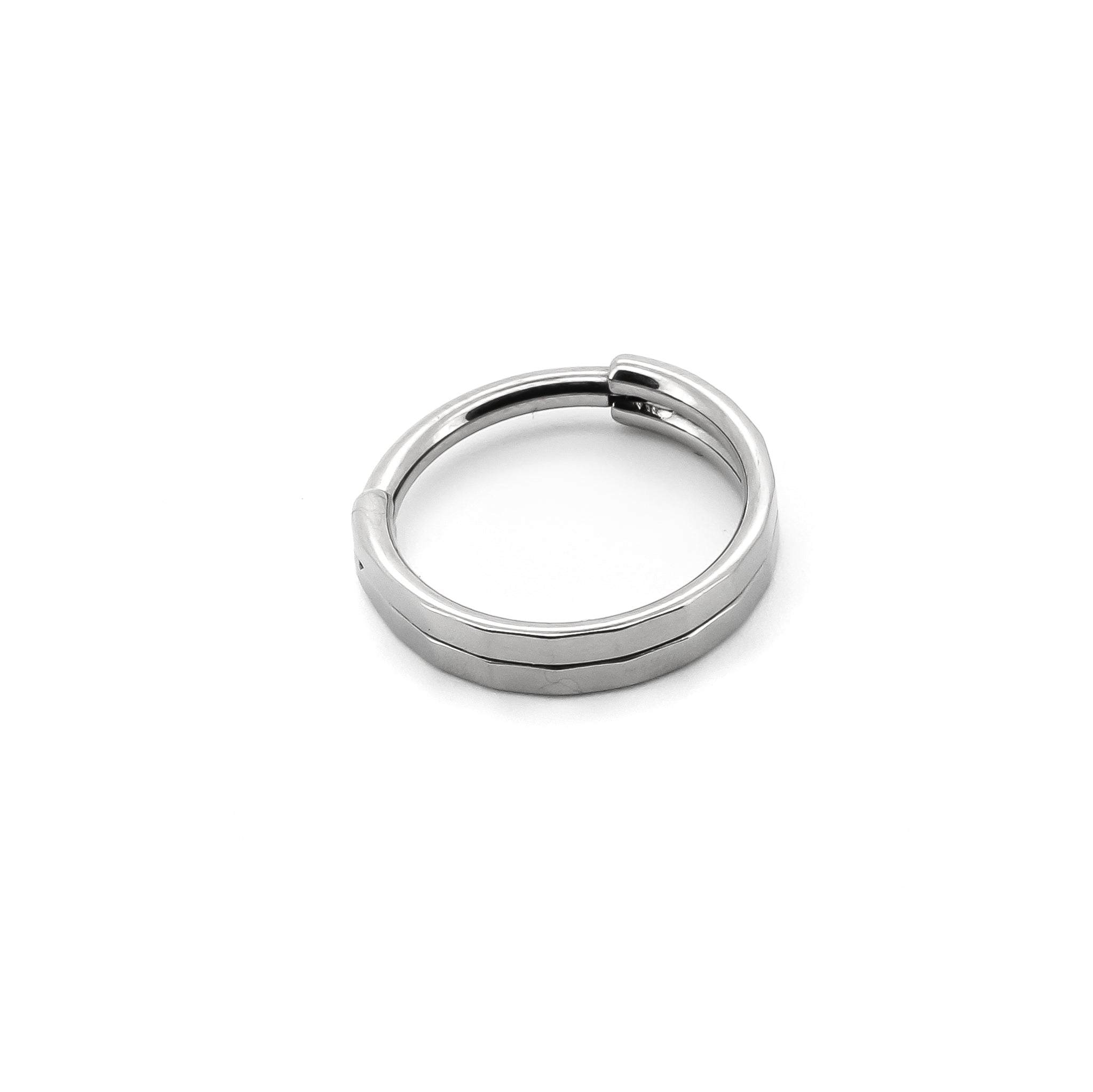 Double tokyo clicker ring