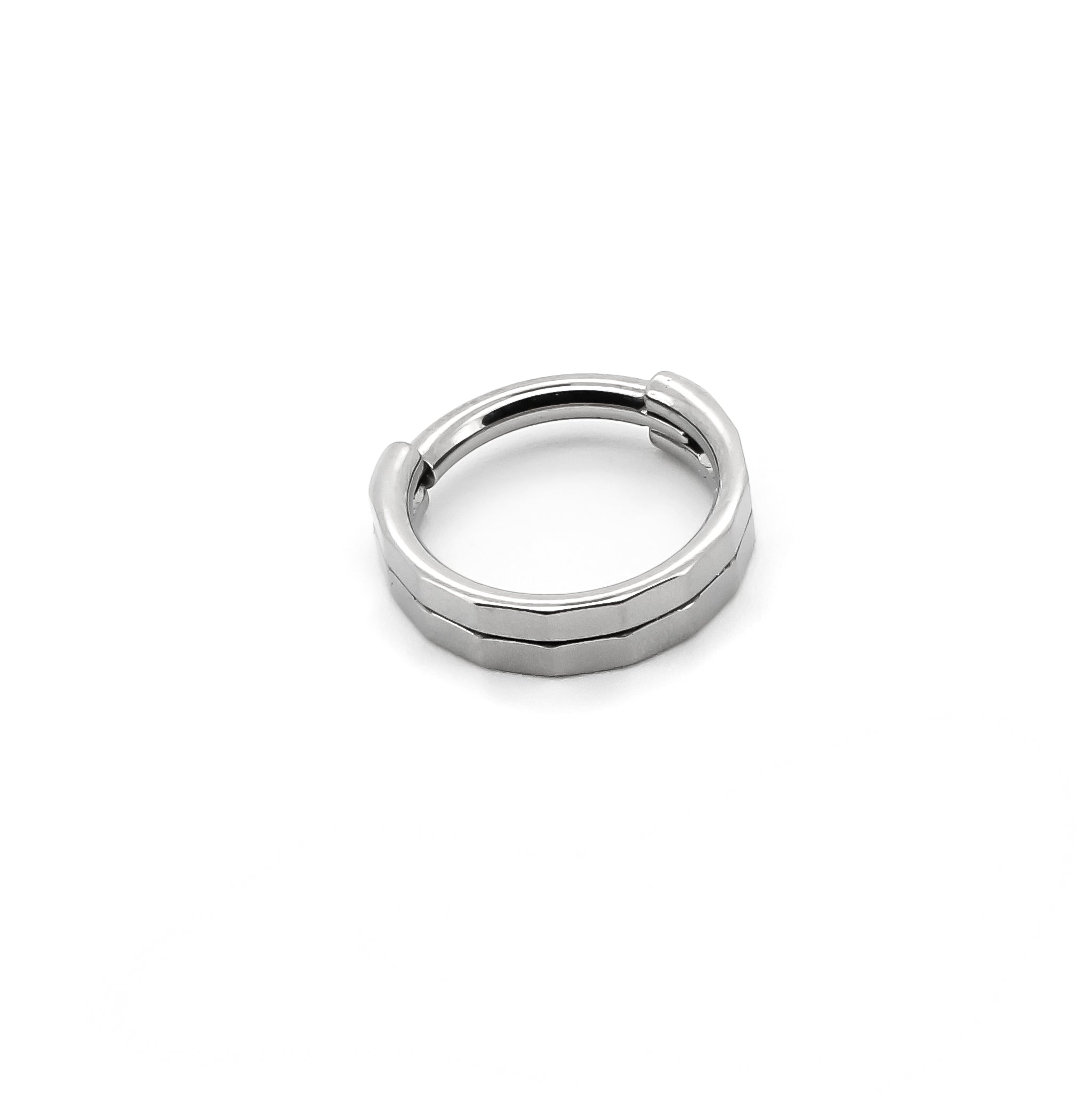 Double tokyo clicker ring